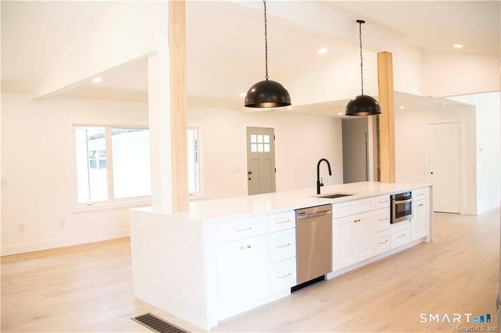 Property Photo:  11 Fairmount Drive  CT 06811 