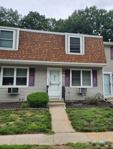 Property Photo: 130 Brentwood Drive 130 CT 06492