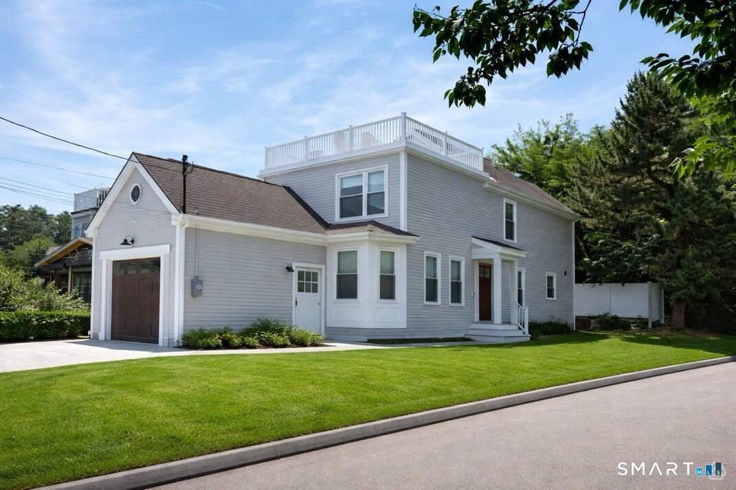 Property Photo:  1 Edgefield Avenue  CT 06460 