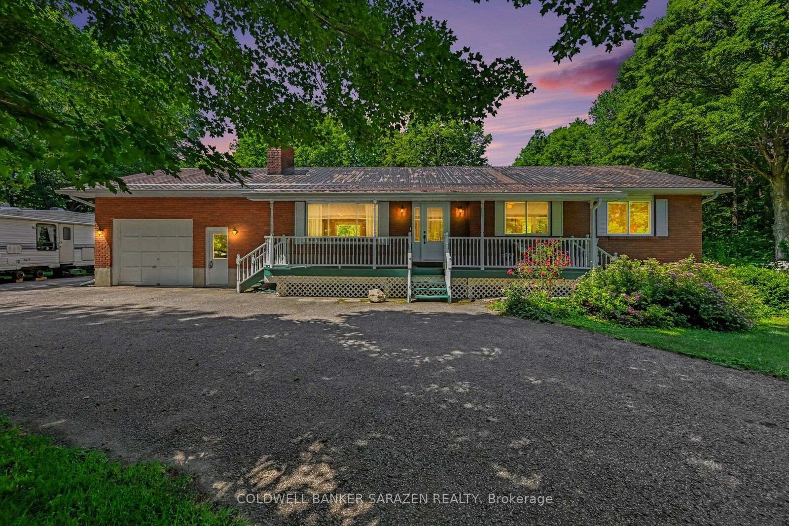 Property Photo: 193 Milton Stewart Avenue ON K7S 0E1