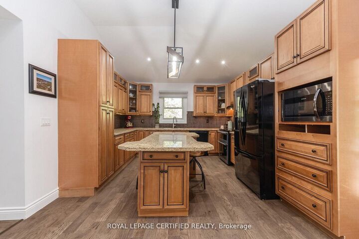 Property Photo: 5058 3 Line ON L7J 2L8