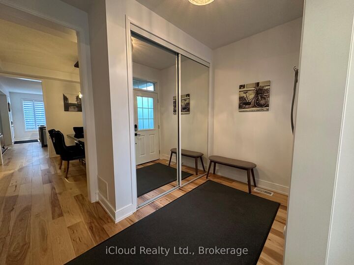 Property Photo: 433 Jelinik Terrace ON L9T 7N2