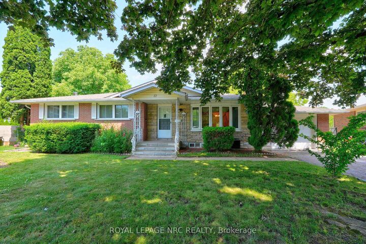 Property Photo: 17 St. Louis Place ON L2M 1K1