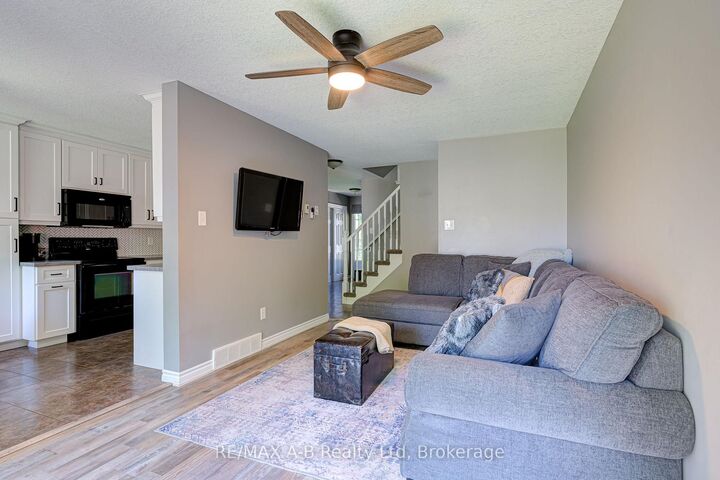 Property Photo: 280 Railway Avenue ON N5A 2J4