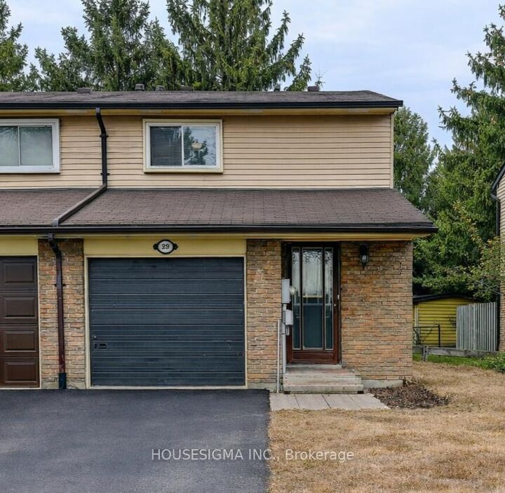 927 Burns Street W 29 — photo 1