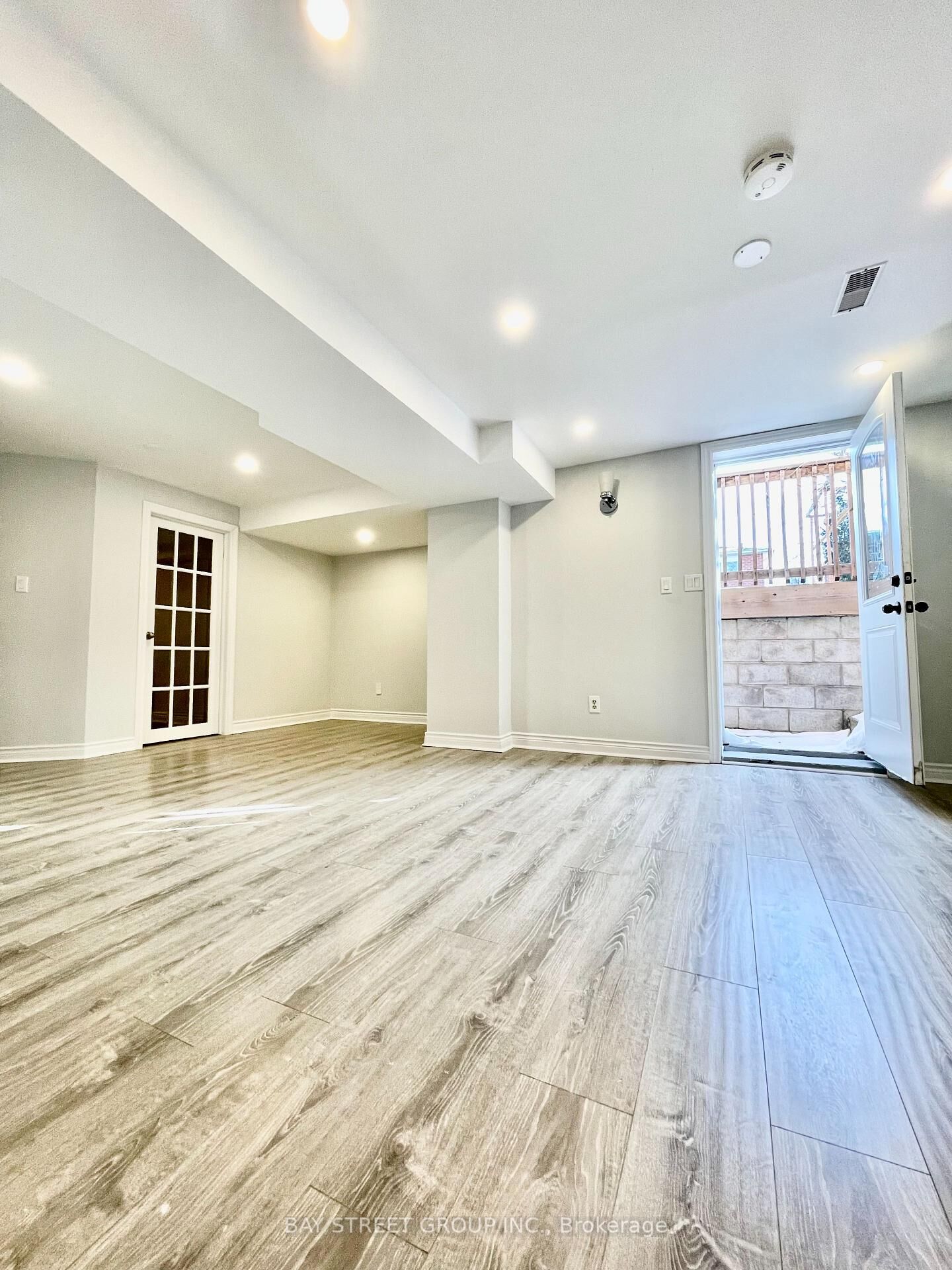 Property Photo: 3 Teseo Court (Bsmt) ON L4B 3H9