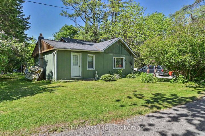 Property Photo: 4 Hubbard Street ON L0E 1N0
