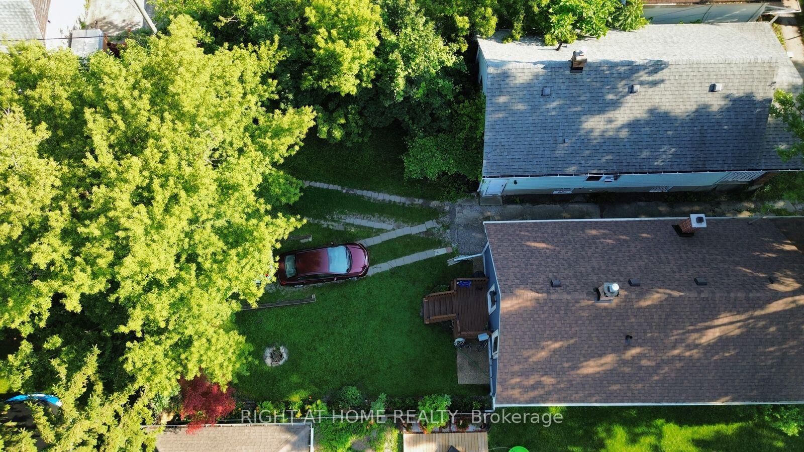 Property Photo: 114 College Avenue ON N7T 6A9