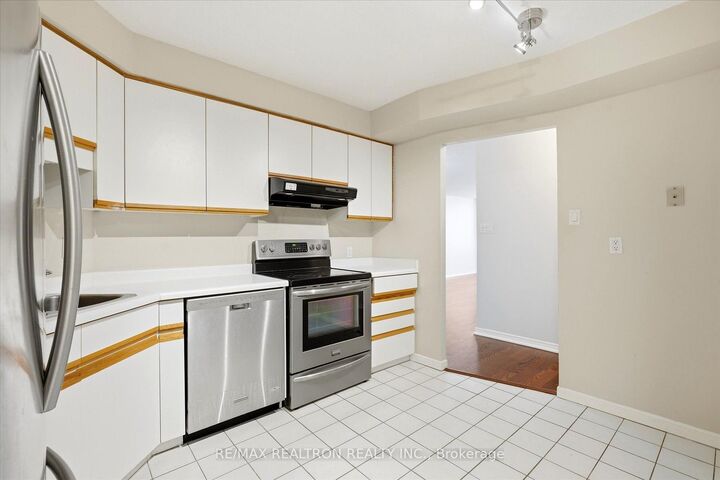 Photo de la propriété:  695 Richmond Street 1006  ON N6A 5M8 