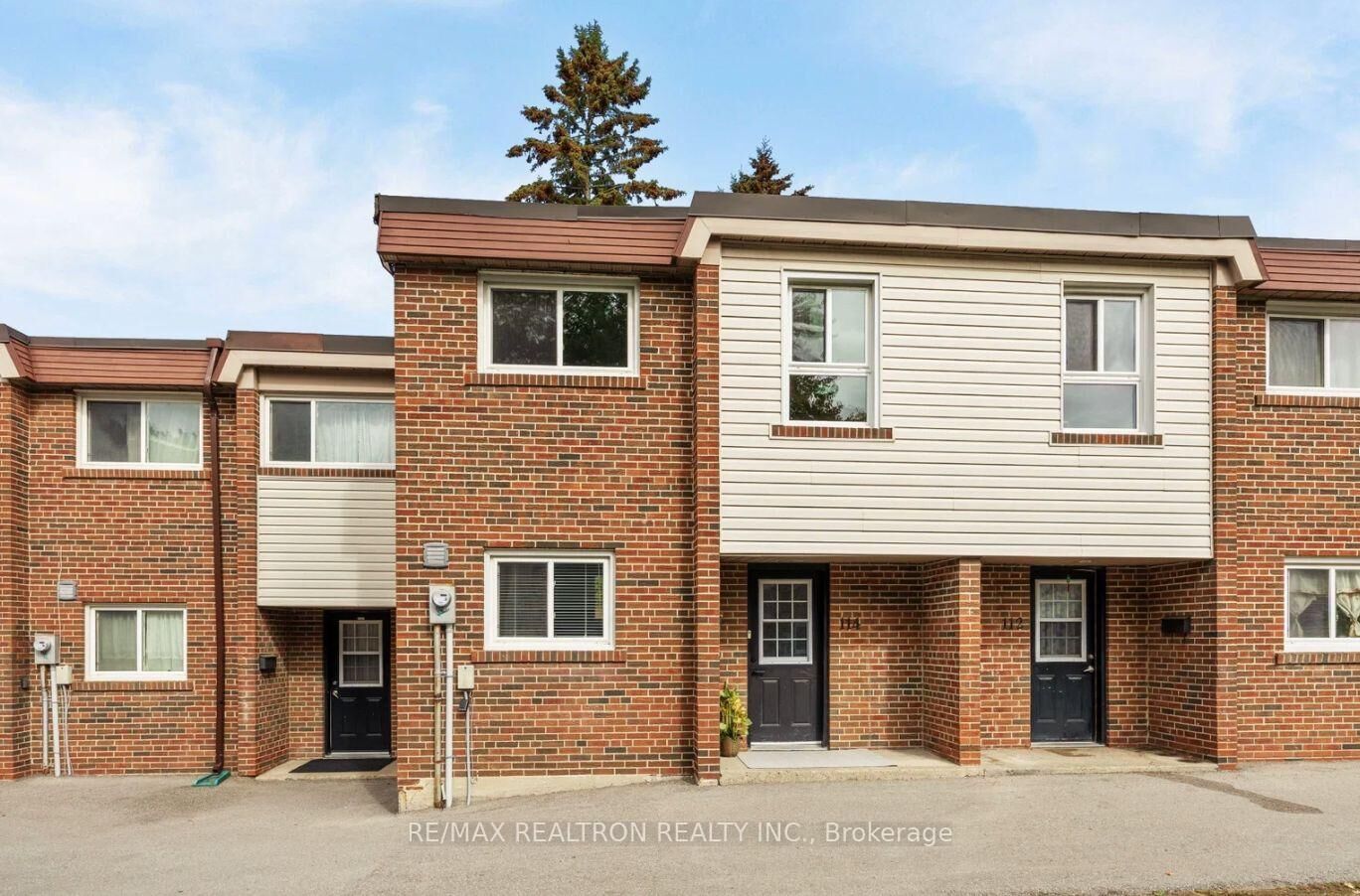 Property Photo:  65 Godstone Road 115  ON M2J 3C8 