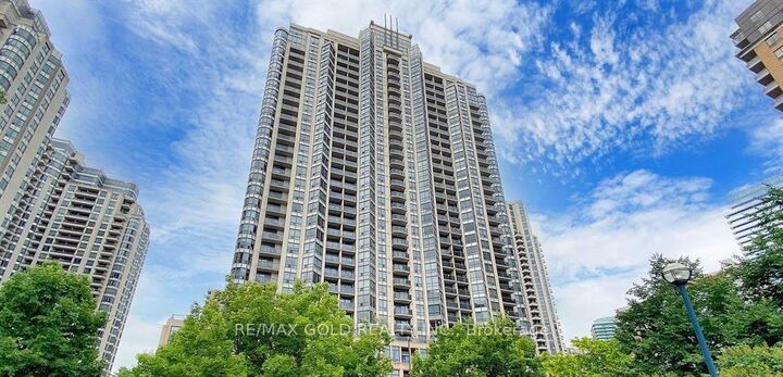 Property Photo: 10 Northtown Way 1608 ON M2N 7L4