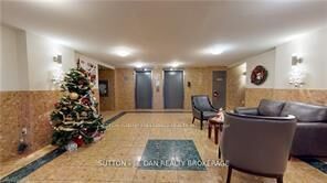 Property Photo:  30 Chapman Court 102  ON N6G 4Y4 