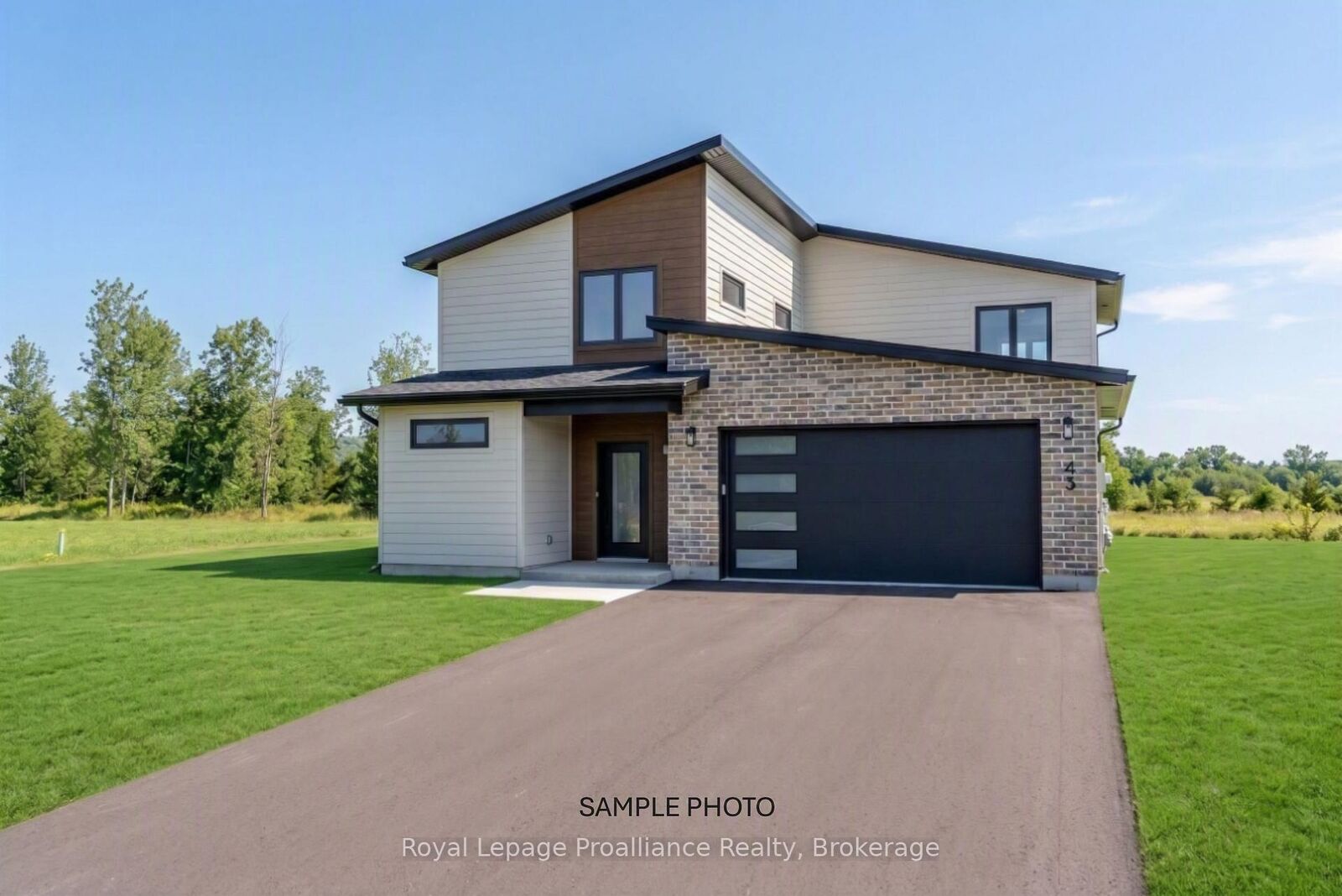 Property Photo:  28 Fraser Drive  ON K0K 1E0 
