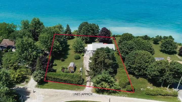 Property Photo: 72163 Lakeshore Drive N ON N0M 2T0