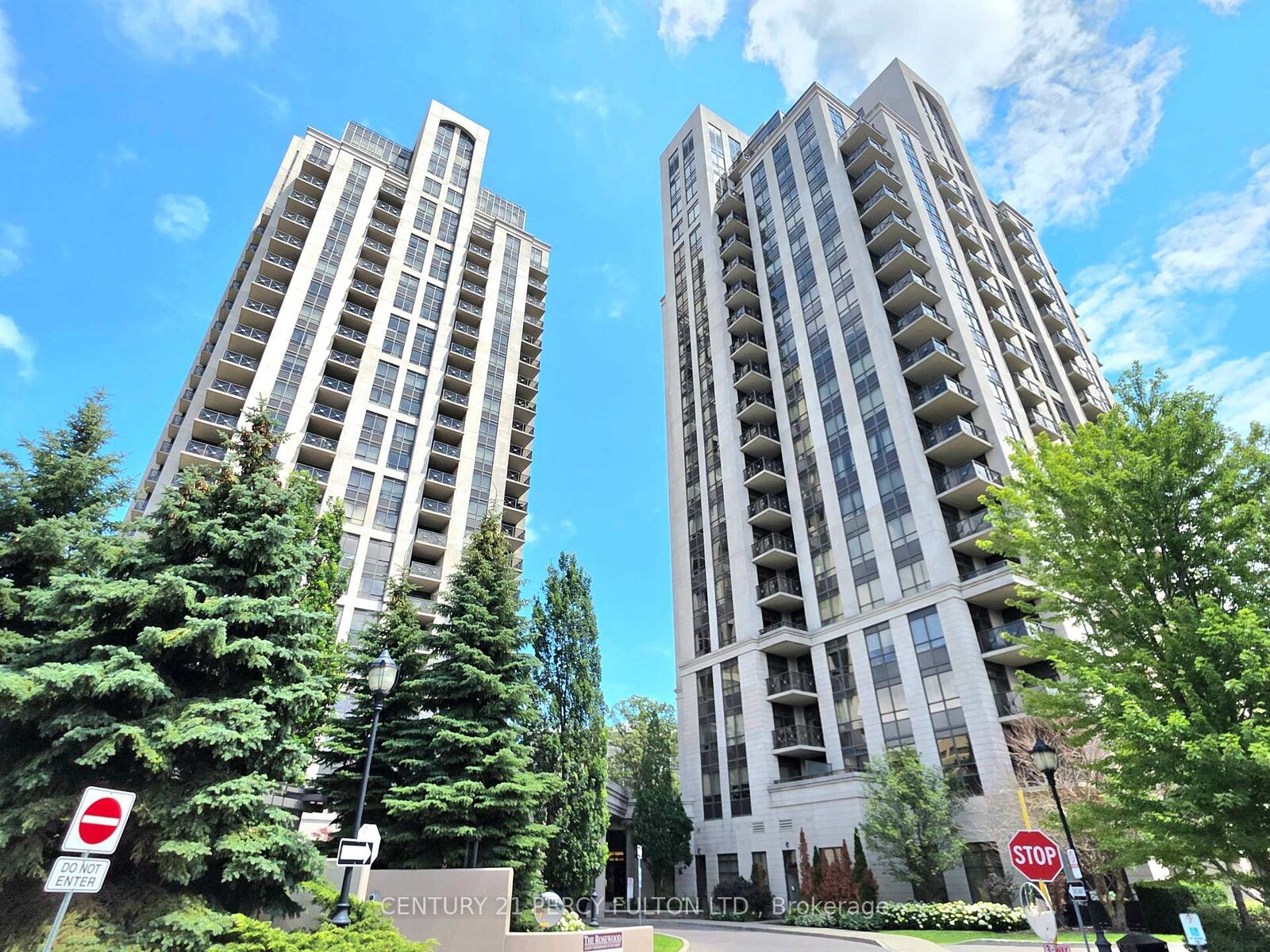 Property Photo: 133 Wynford Drive Ph104 ON M3C 0J5