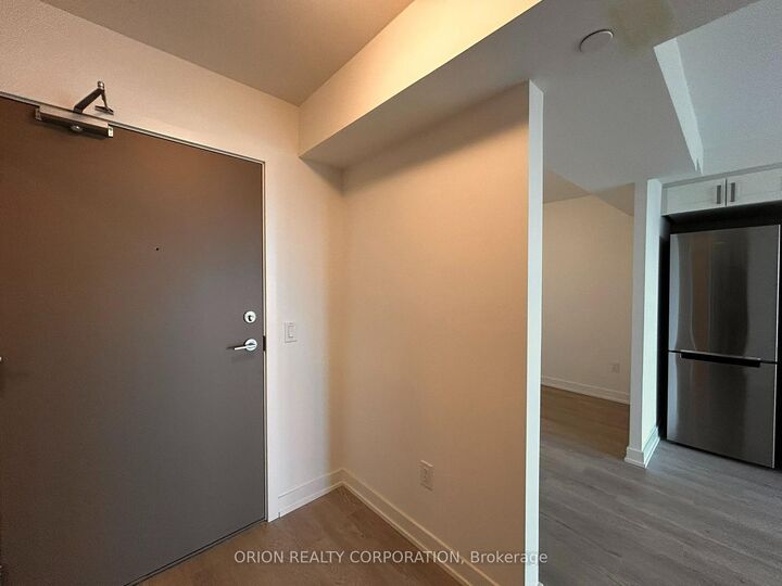 Property Photo: 1010 Sandy Beach Road 1007 ON L1W 0C7