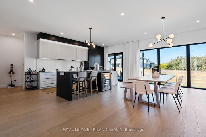 Property Photo: 3455 Grand Oak Crossing ON N6P 0G7