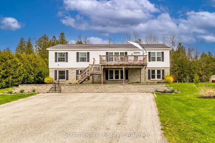 Property Photo: 21 Cardinal Avenue ON N0H 2T0