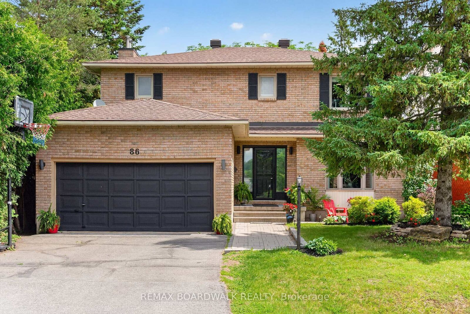 Property Photo:  86 Vanstone Drive  ON K2L 3T1 