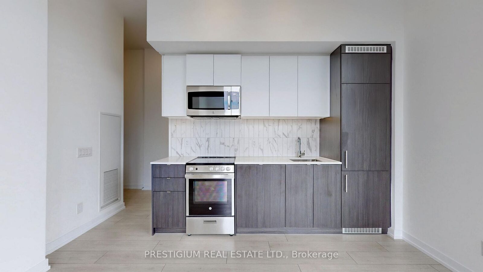 Property Photo: 500 Dupont Street 208 ON M6G 0B8
