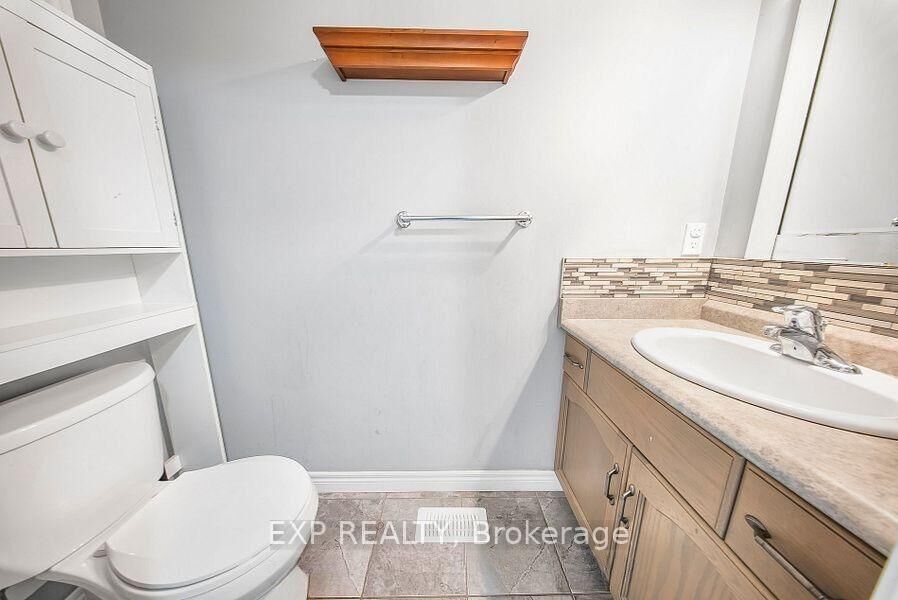 Property Photo: 1441 Dunkirk Avenue ON N4T 0J6