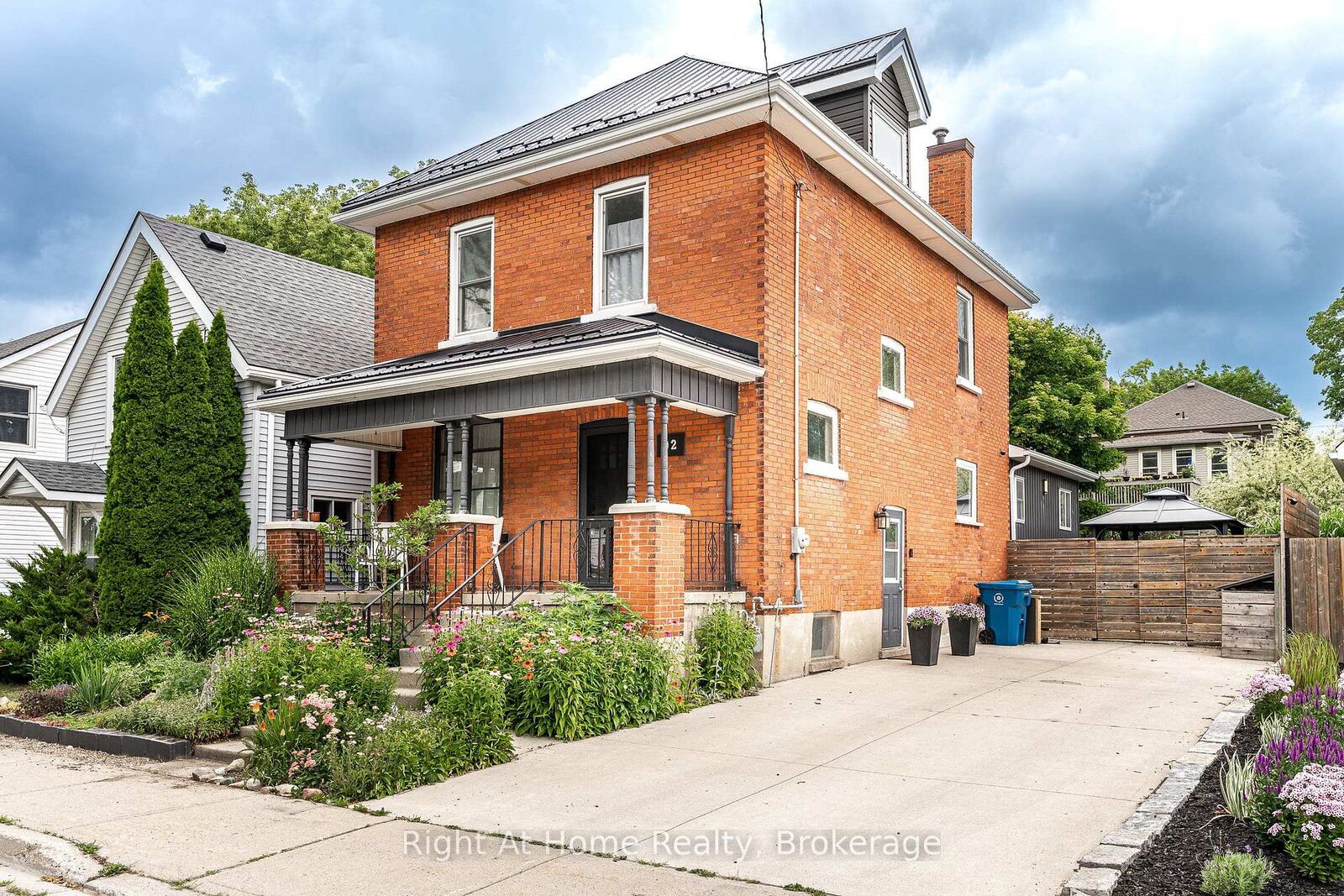 Property Photo: 92 Rebecca Street ON N5A 3P3