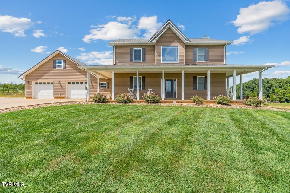 Property Photo: 8477 East Andrew Johnson Highway TN 37641