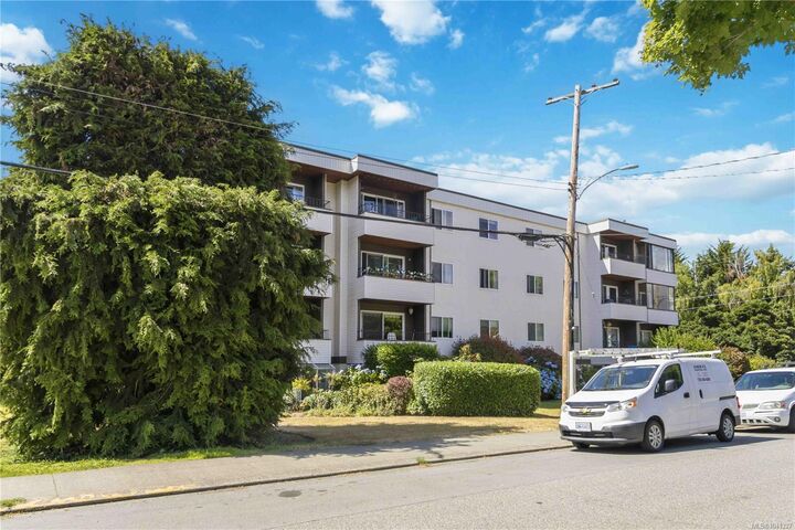1571 Mortimer St #401 — photo 1