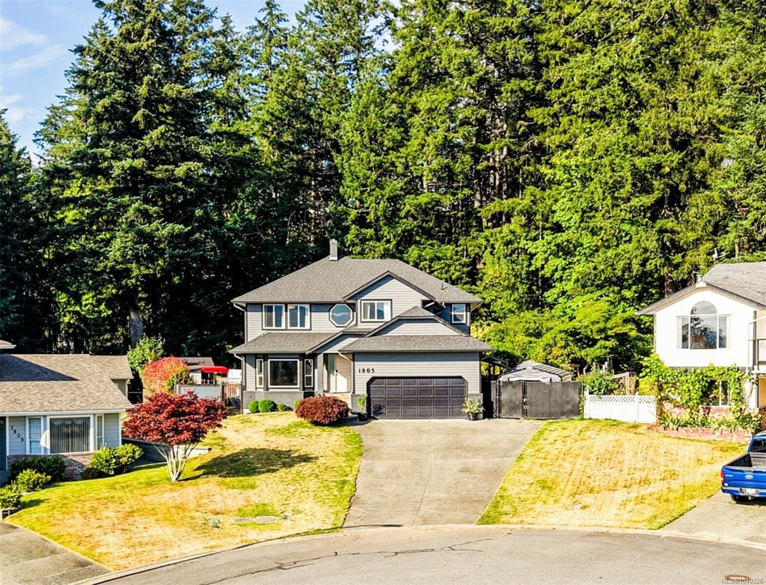 Property Photo: 1805 Braeburn Pl BC V9L 5M5