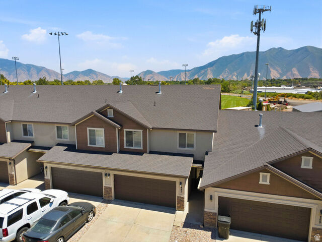 Property Photo:  487 S 340 W  UT 84660 