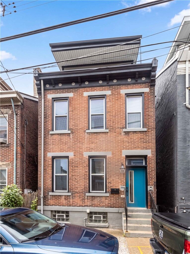 Property Photo: 3949 Howley St PA 15224