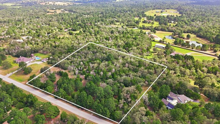 Property Photo:  318 Corral Road  TX 78957 