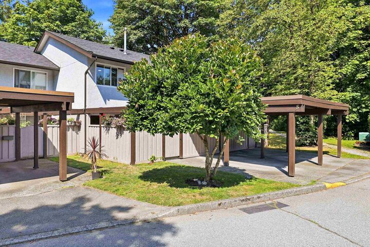 Property Photo:  3046 Coast Meridian Road 5  BC V3B 5B6 