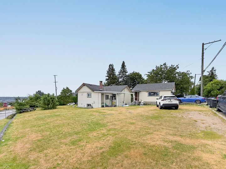 Property Photo:  319 E Eighth Avenue  BC V3L 4K5 