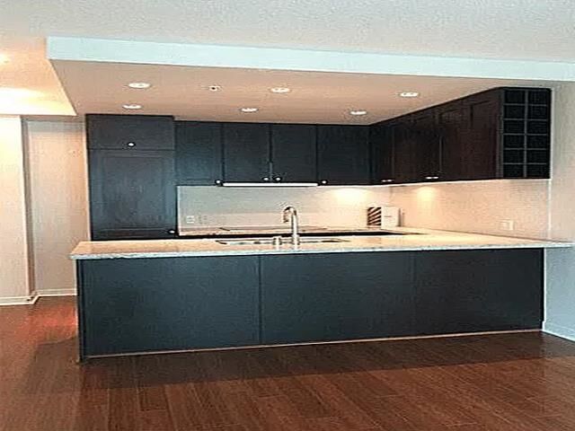 Property Photo:  821 Cambie Street 1001  BC V6B 0E3 