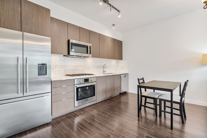 3168 Riverwalk Avenue 301 — photo 1