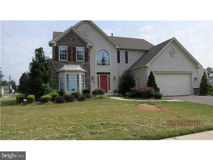 Property Photo:  3 Lardner Road  NJ 08016 