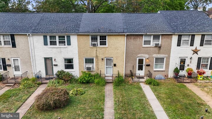 Property Photo: 153 Sunrise Lane PA 19464
