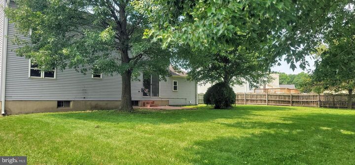 Property Photo:  18 Radka Drive  DE 19702 