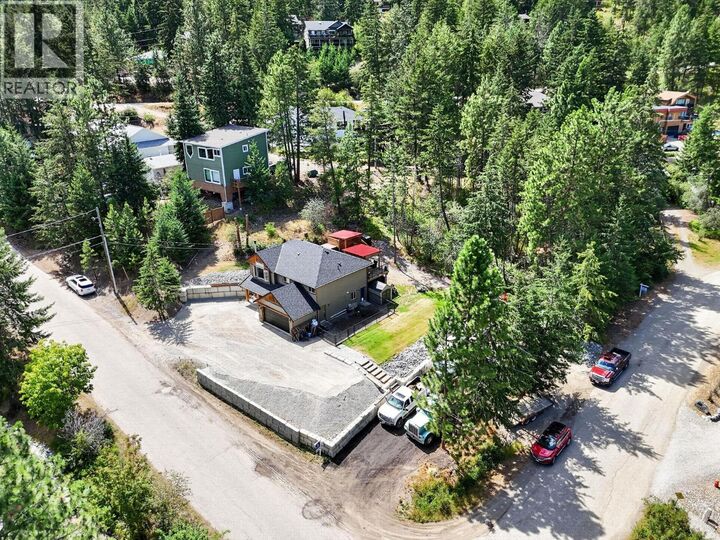 Property Photo:  87 Larch Road  BC V1H 2C3 