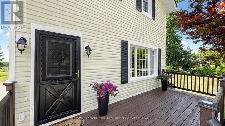 Property Photo: 92 Cresswell Road ON K0M 2J0