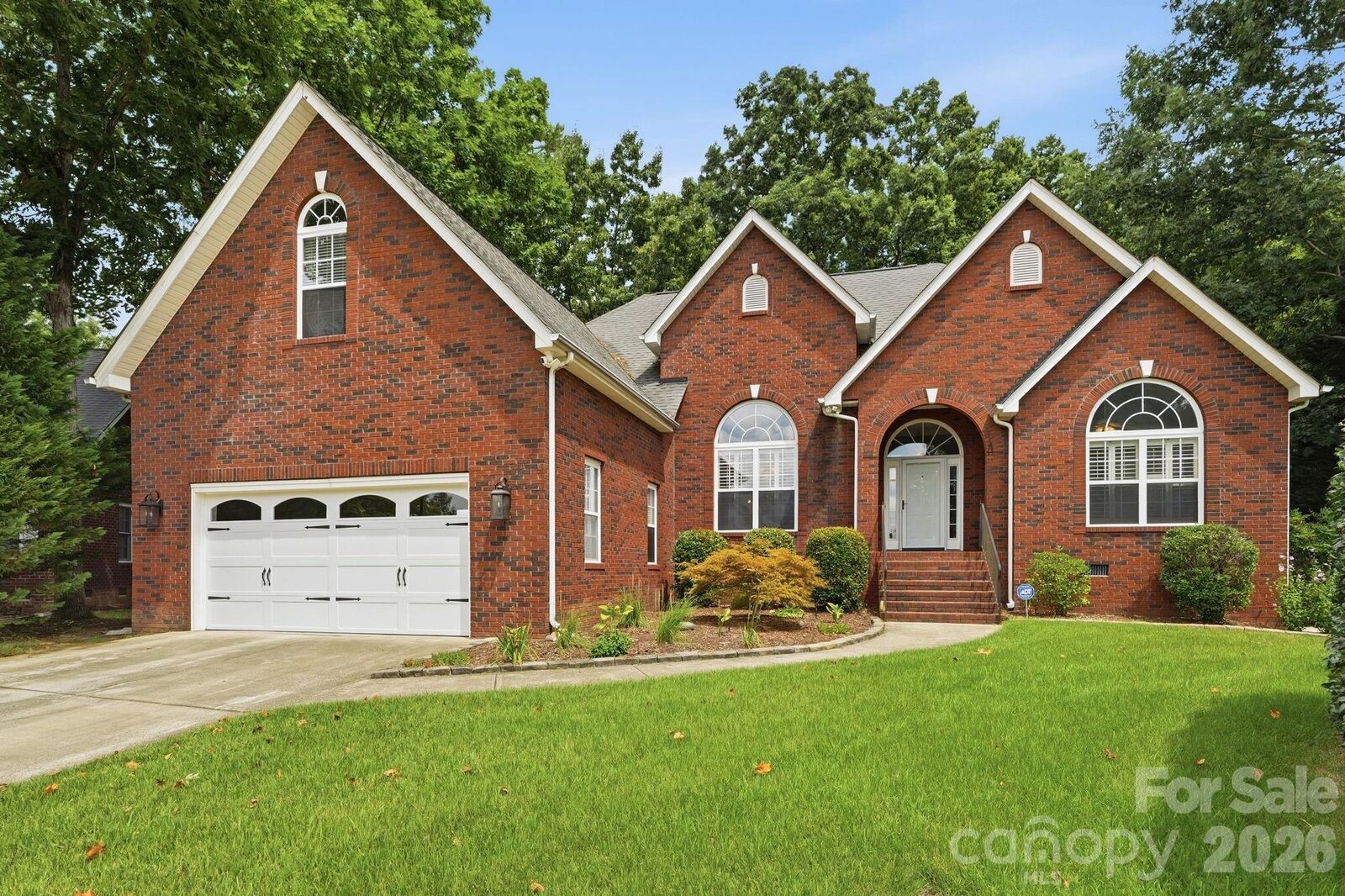 Property Photo: 1366 Crown Ridge Drive SC 29708