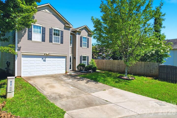 Property Photo:  4411 Palustris Court  NC 28269 