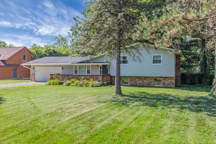 Property Photo:  281 Middle Ground SW  OH 43062 