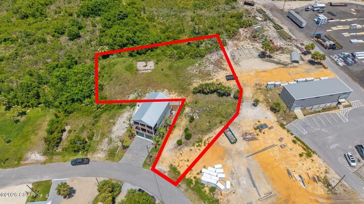 Property Photo:  106 N 32nd Street  FL 32456 