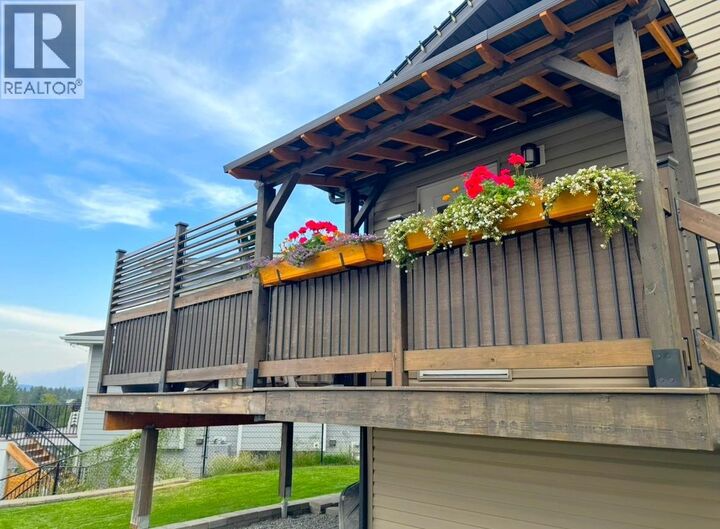 Property Photo: 709 22nd Avenue South BC V1C 6Y7