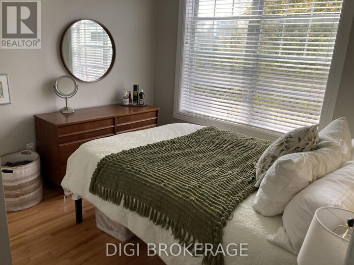 Property Photo: 11&13 Acacia Avenue ON K1M 0P3