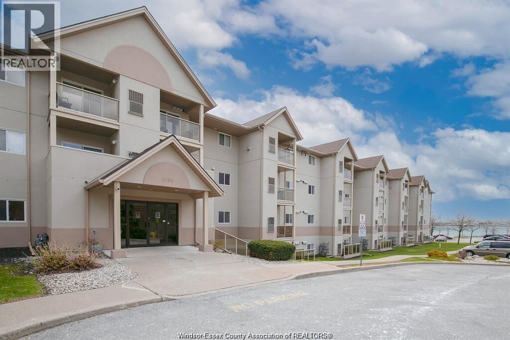 Property Photo: 3000 Sandwich Street 410 ON N9C 4G3