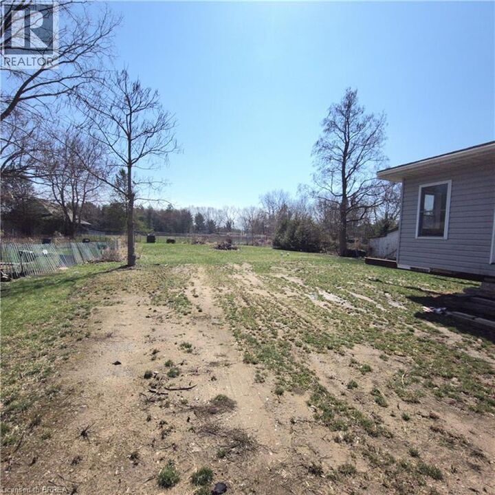 Property Photo:  110 Queen Street East  ON N0E 1P0 