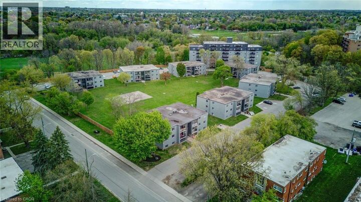 Property Photo:  94 King Edward Avenue 6  ON N5Z 3S9 